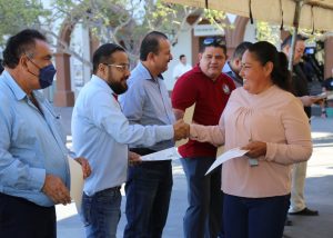 03 Autoridades del XIV Ayuntamiento de Los Cabos hacen entrega oficial de nombramientos a subdelegados municipales 01
