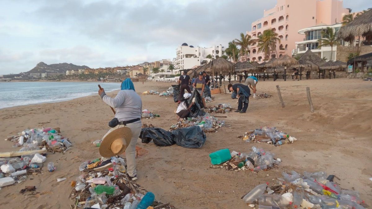 Alrededor de 70 toneladas de basura se recolectaron en playas de CSL ...