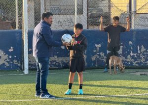 _Entrega de balones de fútbol CSL F 2