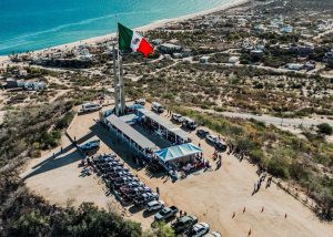 FOTO 5 ALCALDE DÍA DE LA BANDERA