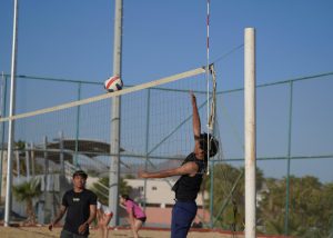 FOTO 1 INDEM REHABILITACIÓN BAÑOS CANCHA VOLEIBOL