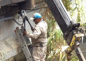 FOTO 1 REPARACIÓN ALUMBRADO PÚBLICO COMUNIDAD LA PLAYA