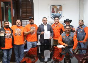 FOTO 2 ALCALDE CONCENTRACIÓN INTERNACIONAL DE LA MOTO