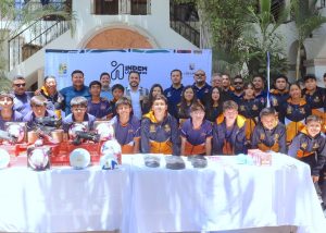 ALCALDE ENTREGA MATERIAL DEPORTIVO ATLETAS 1 (1)