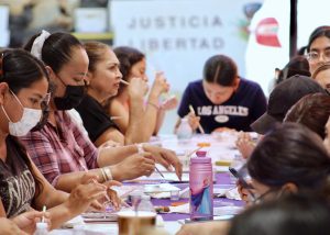 CONCLUYE CURSO BÁSICO UÑAS 3