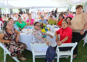 RECONOCIMIENTO MADRES TRABAJADORES LOS CABOS 3