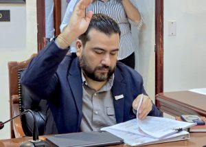 REGIDOR JOSÉ MANUEL LARUMBE 2 (2)