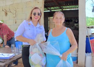 DIF LOS CABOS ENTREGA DESPENSAS SAN FELIPE 2