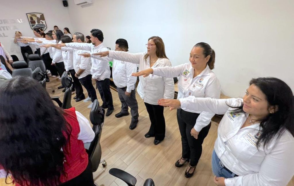 INSTITUTO SALUD ENTREGA NOMBRAMIENTOS 1