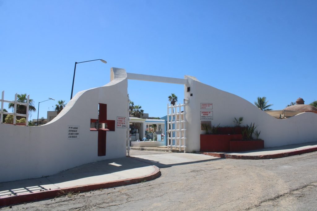 LIMPIEZA DE PANTEONES SJC 1