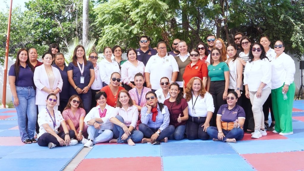 PROGRAMA MOVIÉNDOTE POR TUS DERECHOS MES ROSA 1