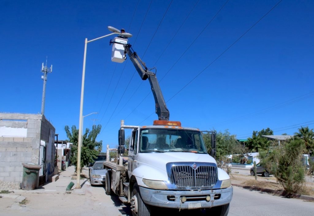 SERVICIOS PÚBLICOS ALUMBRADO LIMPIEZA GENERAL 1