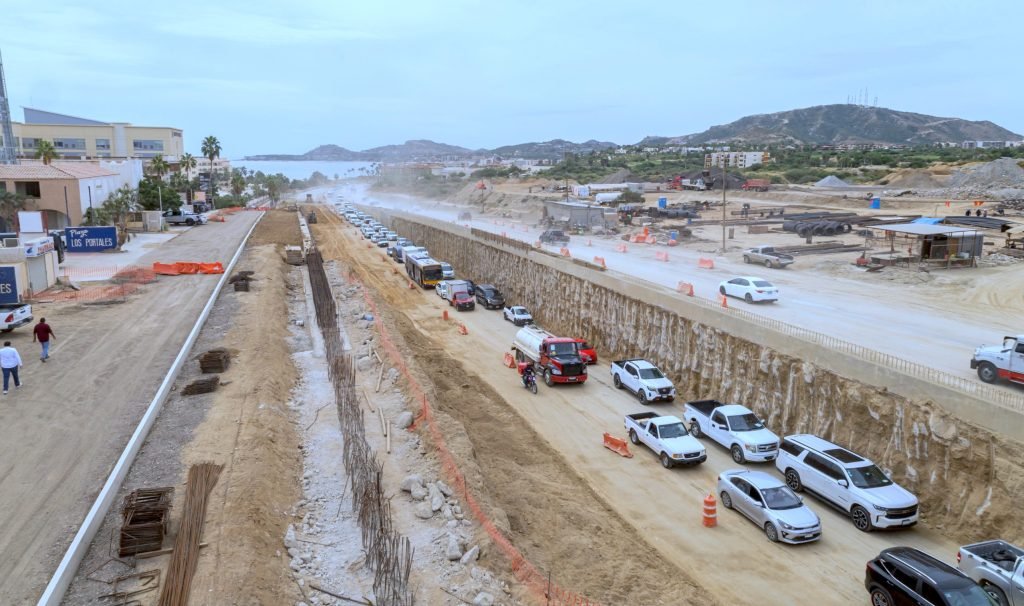 CONSTRUCCIÓN GLORIETA MUJERES LIBRES AVANCES 1