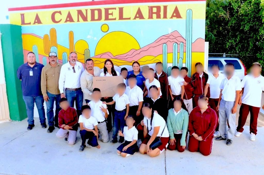 DONACIÓN EQUIPO STARLINK ALBERGUE LA CANDELARIA 1