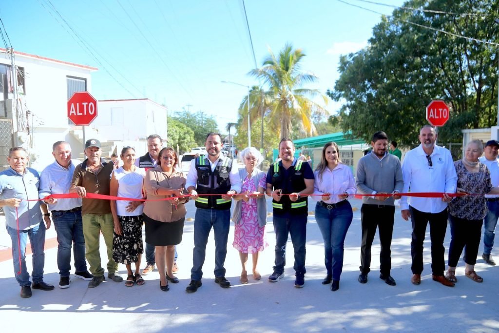 ENTREGA PAVIMENTACIÓN INTEGRAL SANTA ANITA 1