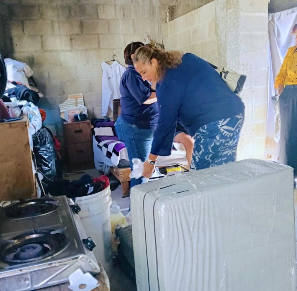 VI REGIDURÍA IMDIS ENTREGA APOYO SOCIAL 5